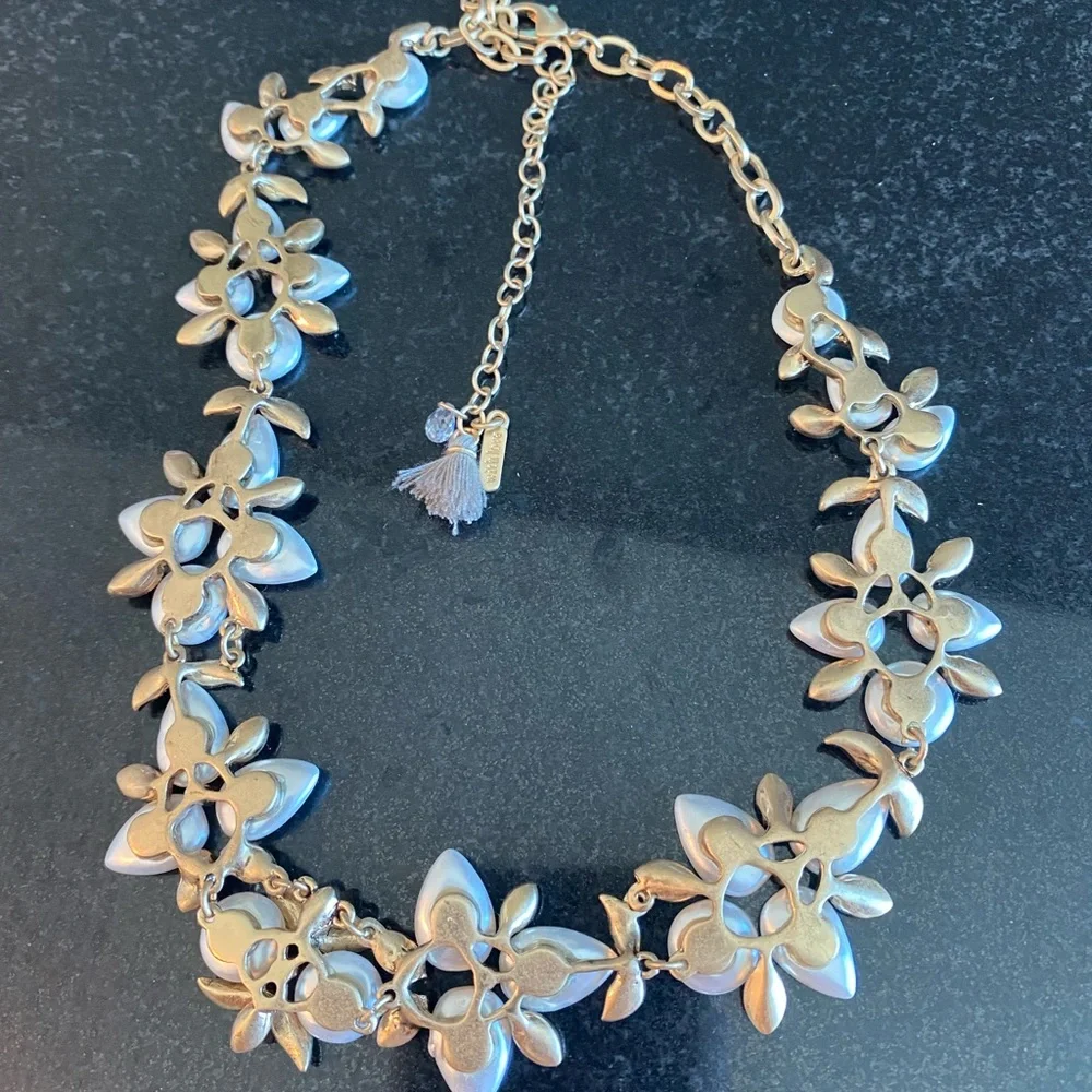 Statement necklace - Picture 3 of 3